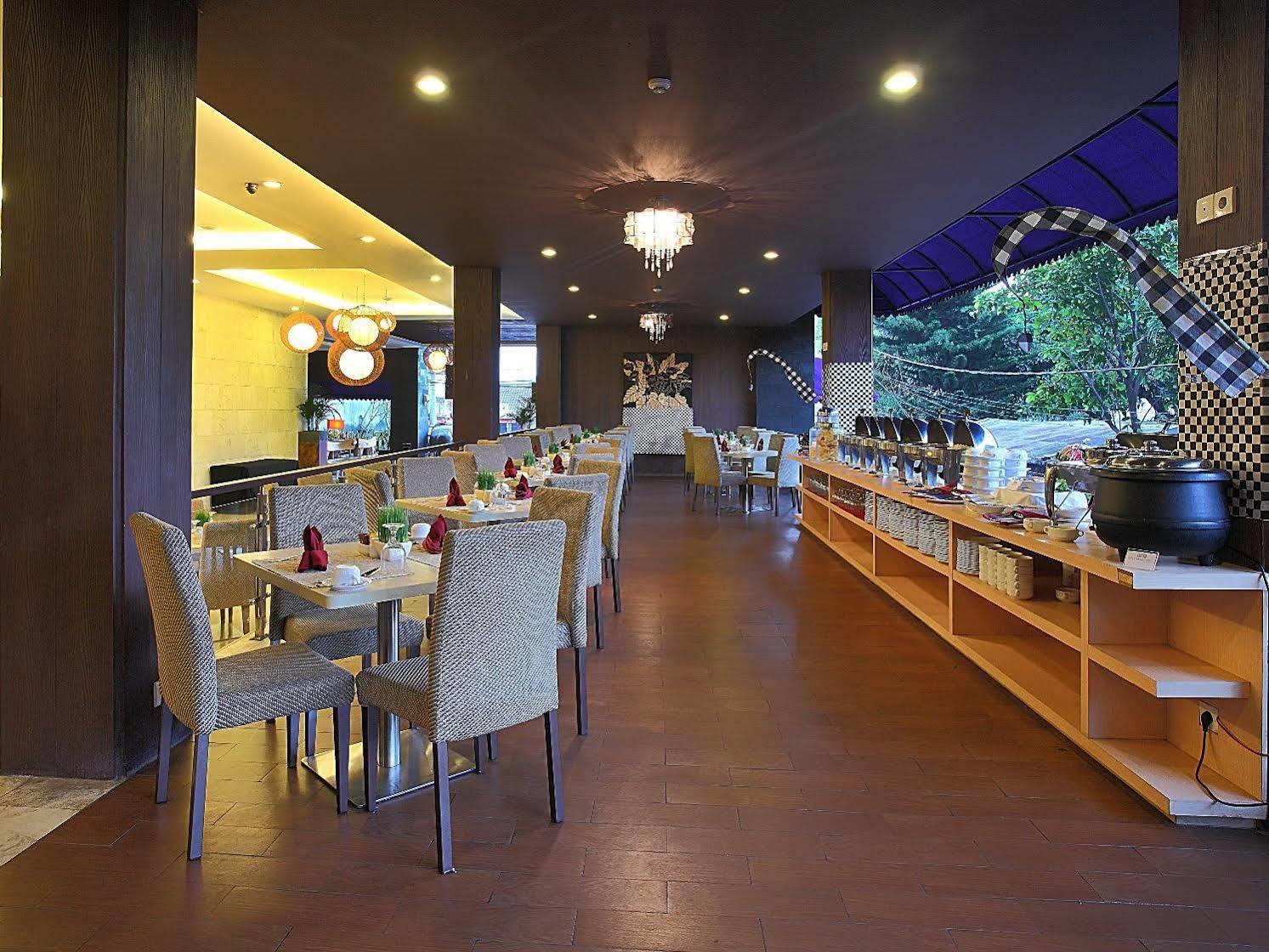 Serela Kuta By Kagum Hotels Buitenkant foto