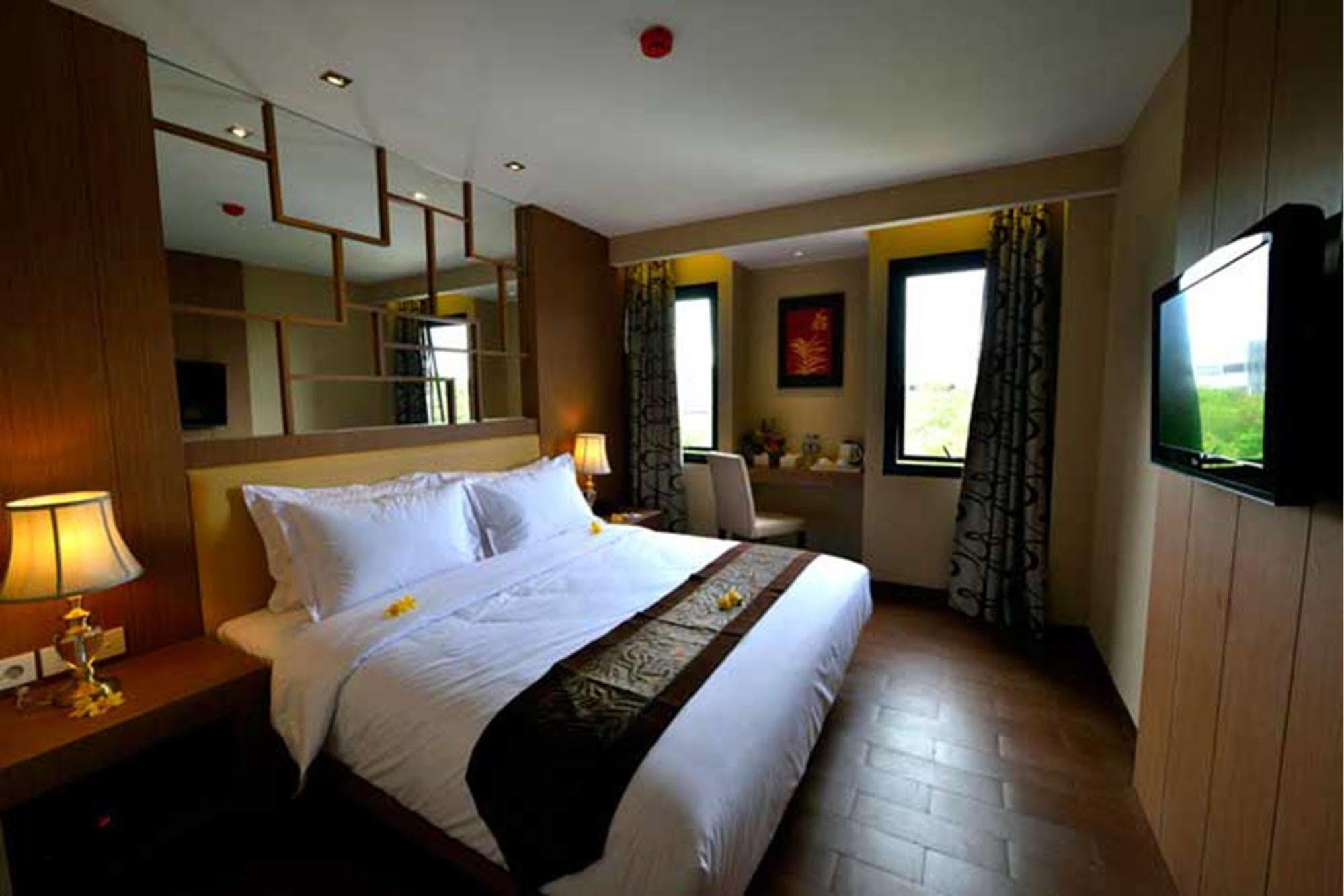 Serela Kuta By Kagum Hotels Buitenkant foto