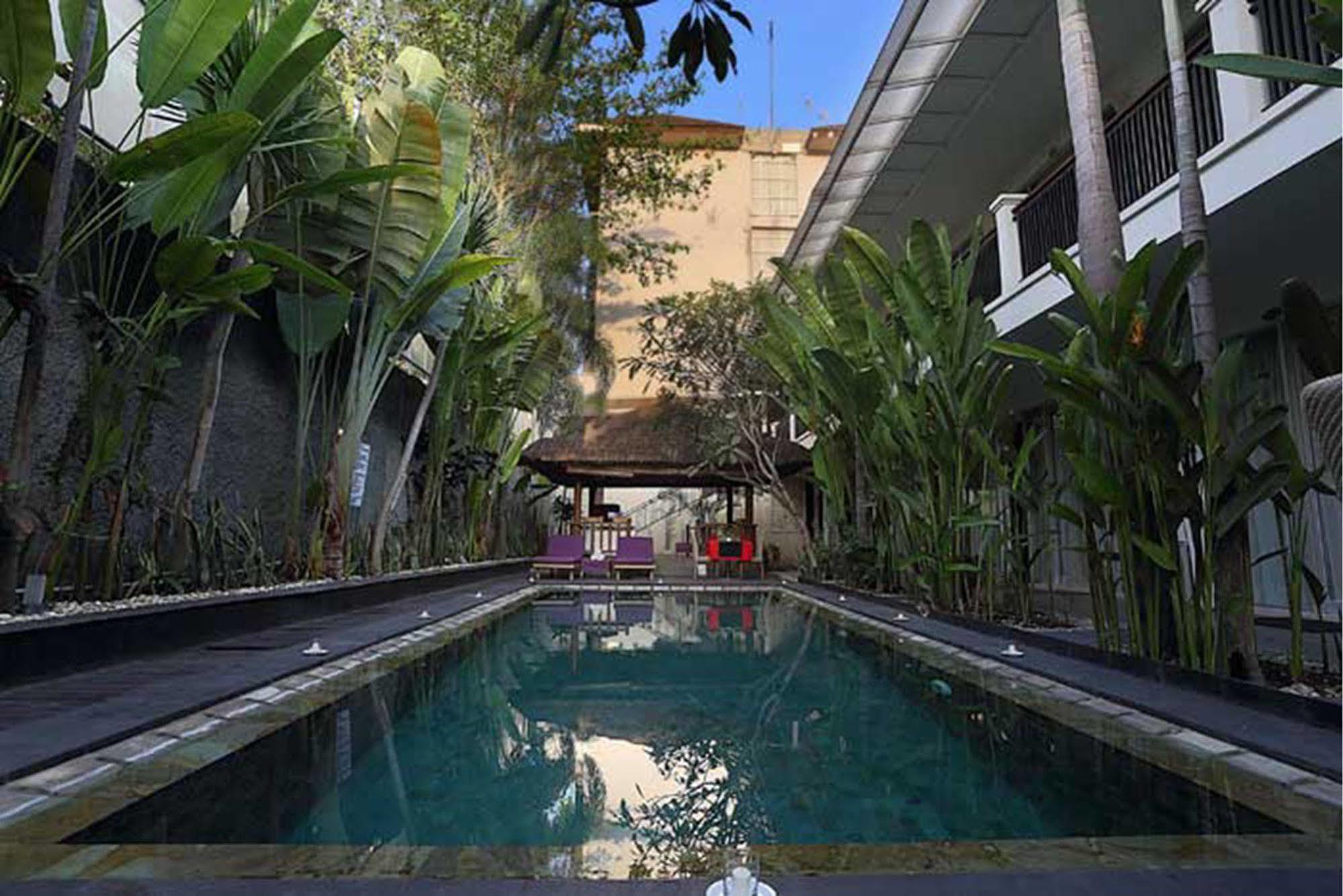 Serela Kuta By Kagum Hotels Buitenkant foto